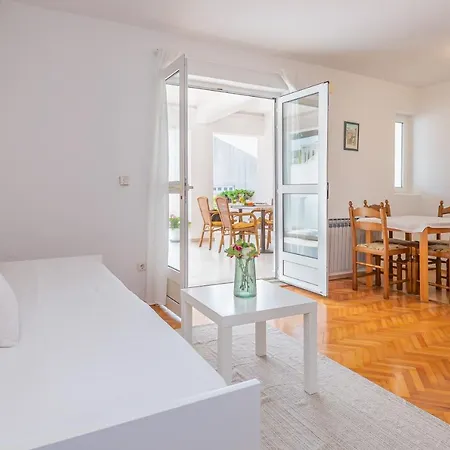 Grmoja Appartement Baška Voda