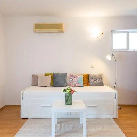 Grmoja Apartment Baska Voda