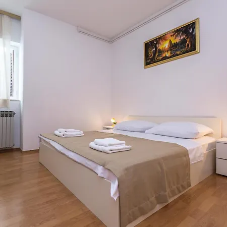 Grmoja Apartment