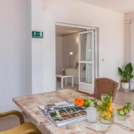Appartement Grmoja