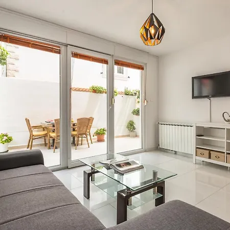Apartment Grmoja