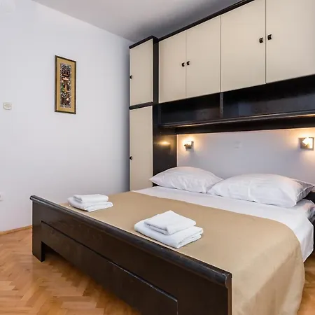 Grmoja Apartment