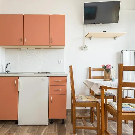 Grmoja Apartment *